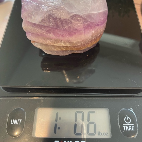 Dream Amethyst Crystal Swan hand carved 5" 1.06lbs - Picture 3 of 3